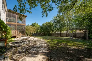 1100 Huntridge Dr, Austin, TX 78758 - Photo 30