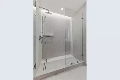 610 Davis Street #2204, Austin, TX 78701 - Photo 14