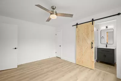 9006 Lodge Court, Austin, TX 78758 - Photo 14