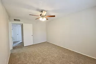 9611 Covey Ridge Ln, Austin, TX 78758 - Photo 10