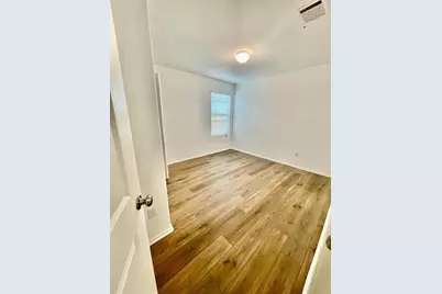 420 Perfect World Loop, Jarrell, TX 76537 - Photo 8