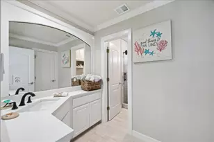 241 Tamana Dr, Galveston, TX 77554 - Photo 24