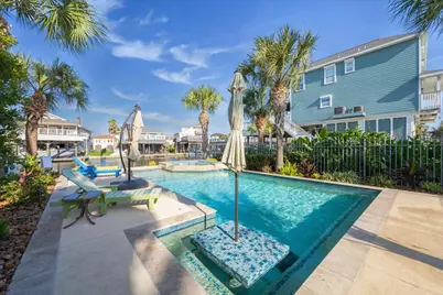 241 Tamana Drive, Galveston, TX 77554 - Photo 32