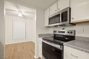 2401 Leon St, Austin, TX 78705 - Photo 4