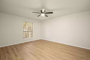 2401 Leon St, Austin, TX 78705 - Photo 12