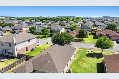 411 Leo Lane, Killeen, TX 76542 - Photo 10