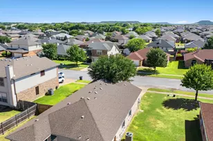 411 Leo Ln, Killeen, TX 76542 - Photo 10