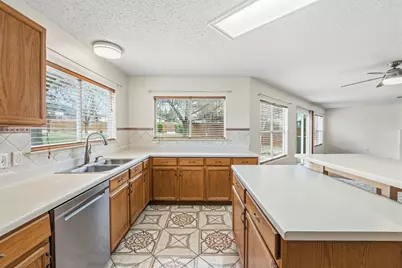 805 Catumet Drive, Pflugerville, TX 78660 - Photo 16