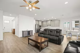 321 Langhorne Bnd, Liberty Hill, TX 78642 - Photo 14