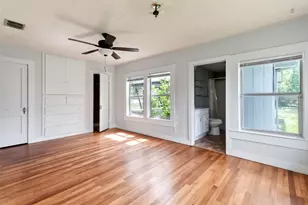 419 Ave G, Marble Falls, TX 78654 - Photo 6