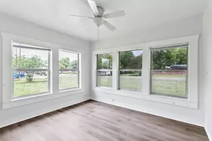 419 Ave G, Marble Falls, TX 78654 - Photo 12