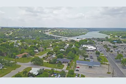 419 Avenue G, Marble Falls, TX 78654 - Photo 20