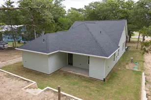 240 Shadow Oak Dr, Bastrop, TX 78602 - Photo 34