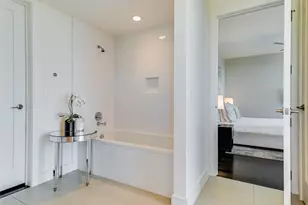 222 West Ave, Austin, TX 78701 - Photo 16