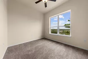 8601 W Gate Blvd, Austin, TX 78745 - Photo 18