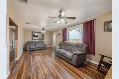 851 County Road 455, Coupland, TX 78615 - Photo 4
