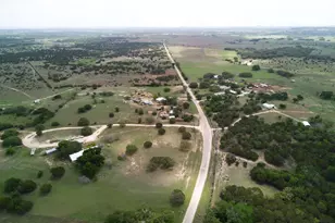 11946 Cr 2001, Lometa, TX 76853 - Photo 4