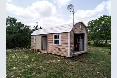 11946 Cr 2001, Lometa, TX 76853 - Photo 32