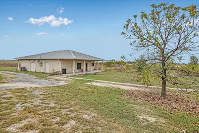 990 Cr 331, Granger, TX 76530 - Photo 16