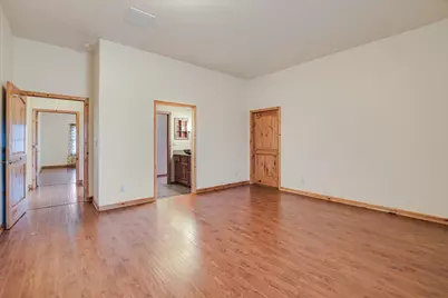 990 Cr 331, Granger, TX 76530 - Photo 10