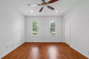 407 Magnolia St, Bastrop, TX 78602 - Photo 18