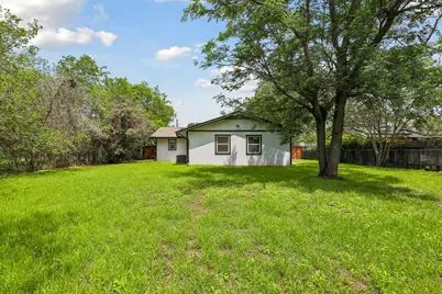 407 Magnolia Street, Bastrop, TX 78602 - Photo 24