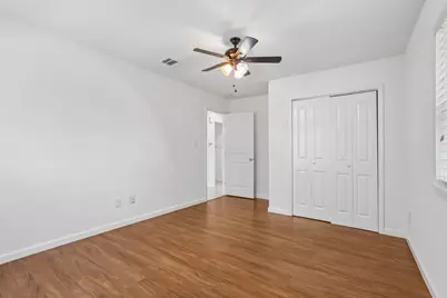 407 Magnolia Street, Bastrop, TX 78602 - Photo 14