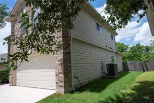 2070 Intrepid Dr, Buda, TX 78610 - Photo 28
