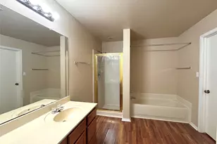 3515 Sandy Brook Dr, Round Rock, TX 78665 - Photo 8