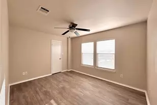 3515 Sandy Brook Dr, Round Rock, TX 78665 - Photo 10