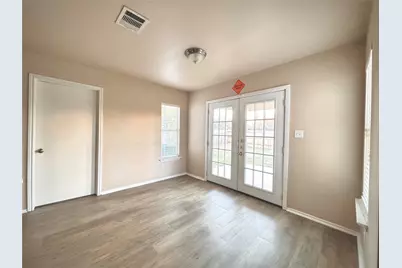 3515 Sandy Brook Drive, Round Rock, TX 78665 - Photo 4