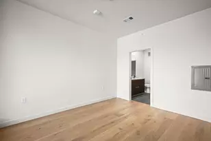 2209 S 1st St, Austin, TX 78704 - Photo 36
