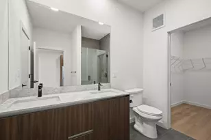 2209 S 1st St, Austin, TX 78704 - Photo 32