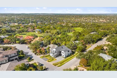 419 Hazeltine Drive, Lakeway, TX 78734 - Photo 40