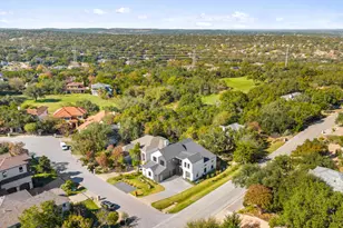 419 Hazeltine Dr, Lakeway, TX 78734 - Photo 40