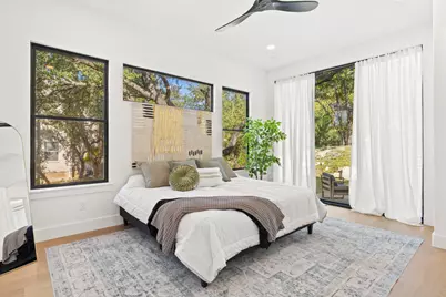 419 Hazeltine Drive, Lakeway, TX 78734 - Photo 18