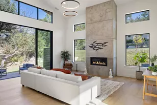 419 Hazeltine Dr, Lakeway, TX 78734 - Photo 4