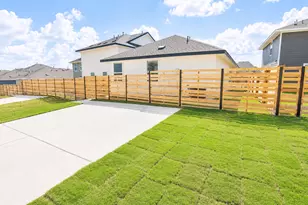 397 Keefer Ln, Kyle, TX 78640 - Photo 32