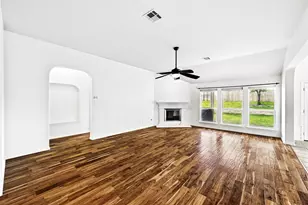 1919 Wildfire, Leander, TX 78641 - Photo 6