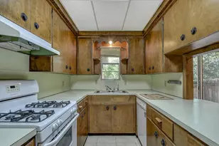 206 Park Ln, Austin, TX 78704 - Photo 12