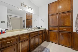 1303 Creekview Dr, Round Rock, TX 78681 - Photo 22