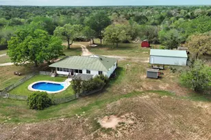 358 Lower Red Rock Rd, Bastrop, TX 78602 - Photo 2