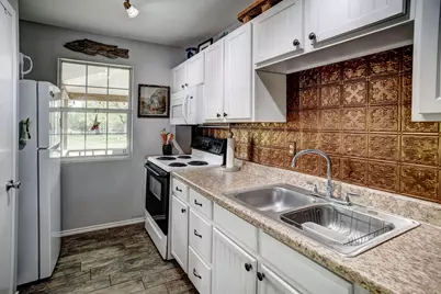 358 Lower Red Rock Road, Bastrop, TX 78602 - Photo 8