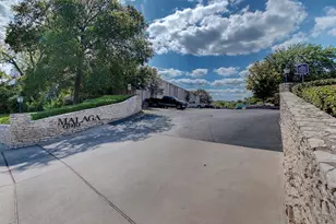 6910 Hart Ln, Austin, TX 78731 - Photo 2