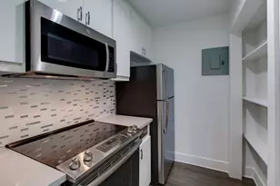 6910 Hart Ln, Austin, TX 78731 - Photo 12