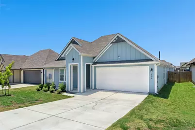 224 Sweetwater Creek Lane, Hutto, TX 78634 - Photo 2
