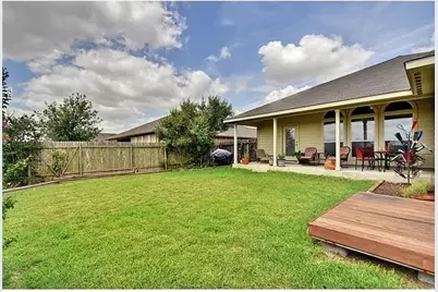 1008 Blackman Court, Hutto, TX 78634 - Photo 18