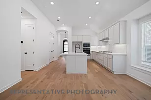 125 Three Oaks Ln, Georgetown, TX 78628 - Photo 12