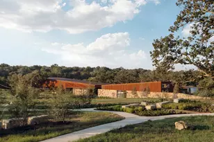 125 Three Oaks Ln, Georgetown, TX 78628 - Photo 30