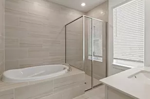 125 Three Oaks Ln, Georgetown, TX 78628 - Photo 10
